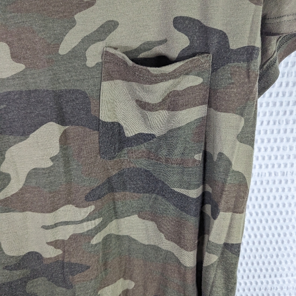 Garage camo shirt with pocket size L - Picture 3 of 8